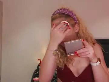 annaevv on Chaturbate