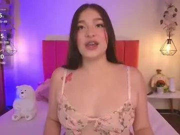 caandace — GOAL: suck your  cock [39 tokens remaining] come and play with your favorite latina #curvy #bigass #braces #deepthroat #18