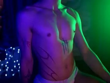 cleo_stringer_ on Chaturbate