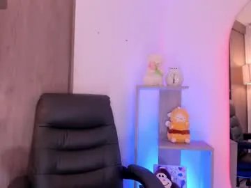 daniellerose_ on Chaturbate