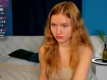 eva__lewis on Chaturbate