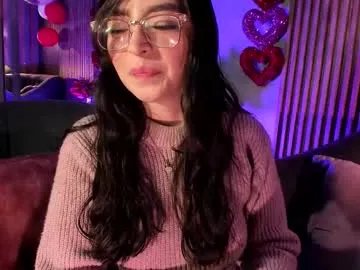 eva_macalliter — GOAL: play nipples [33 tokens remaining] Tonight I'll show you what true passion is!   #hairy  #cute #anal #squirt #glasses