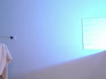 evahailey_ — Hi! come have fun with Jinx:) #muscle #cosplay #sph #fit #nonude -- Current Goal: boobs tease+abs flex at 555 tokens -- Next Goal: bare back flex + ass tease