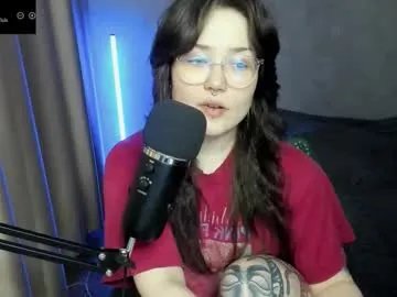 hell_hotline on Chaturbate