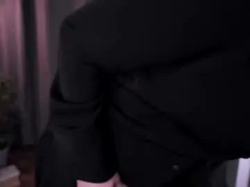 lisa_schiele on Chaturbate