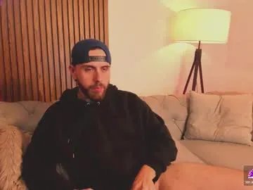 maximo_wolf1 on Chaturbate