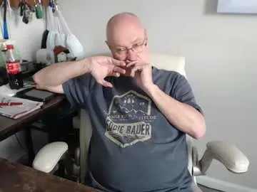 millenium0129 on Chaturbate