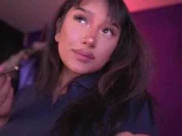 ne_fertari on Chaturbate