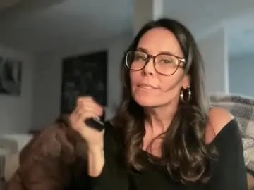 sayplsgdgrl — Sayplsgdgrl's room #milf #edge #lovense #daddysgirl #chat