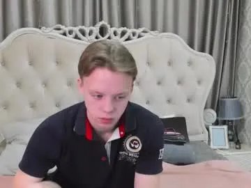 simonwarner on Chaturbate