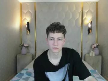 stefanbev — remove top 5 min [171 tokens left] #twink #bigcock #teen #young #cum