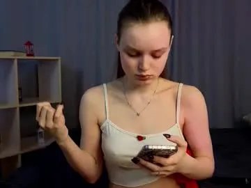 xiaobrunscheen — Love/Hugs #new #skinny #18 #shy #tease Goal: Ahegao + Squeeze my boobs close cam  [56 tokens remaining]