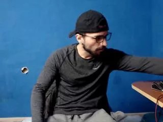 alec_thomson on Flirt4Free