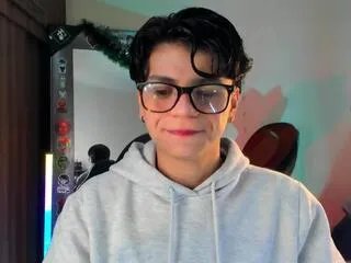 angel_rincon — Freechat on Flirt4Free
