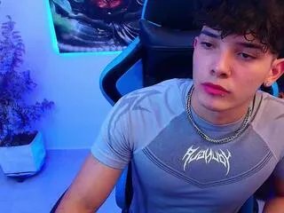 antonio_pascal on Flirt4Free