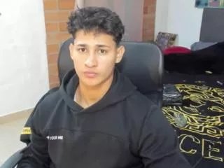 benjamin_cooperk on Flirt4Free