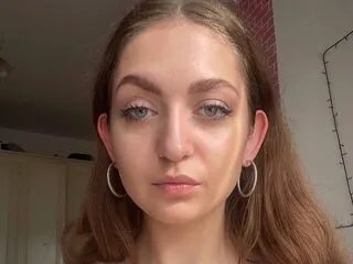 bev_tonnar — Private on Flirt4Free