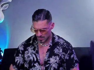 dennis_cox on Flirt4Free