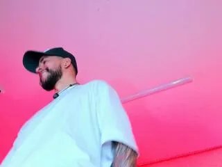 dick_griffith — Freechat on Flirt4Free