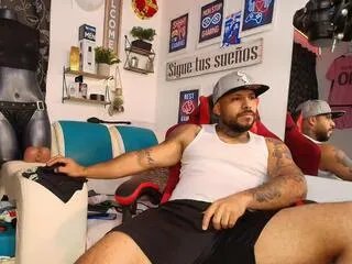 leenar_key on Flirt4Free