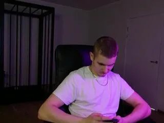 mark_karson on Flirt4Free