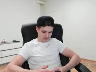 mark_karson on Flirt4Free