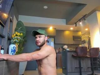 maximo_marcelo on Flirt4Free