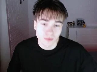 mick_love on Flirt4Free