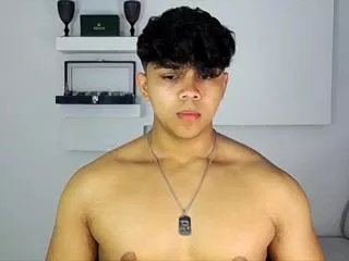 noah_prada on Flirt4Free