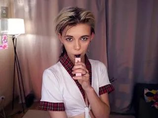 odelyna_curless on Flirt4Free