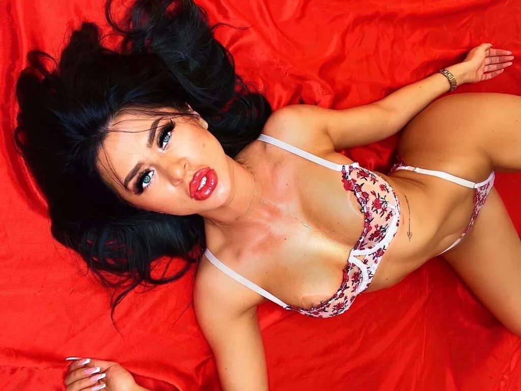 AlessiaThiery — Long hot showers, men in suits, gentle talking and being spoiled. I also like dancing, laughing and eating sweets!