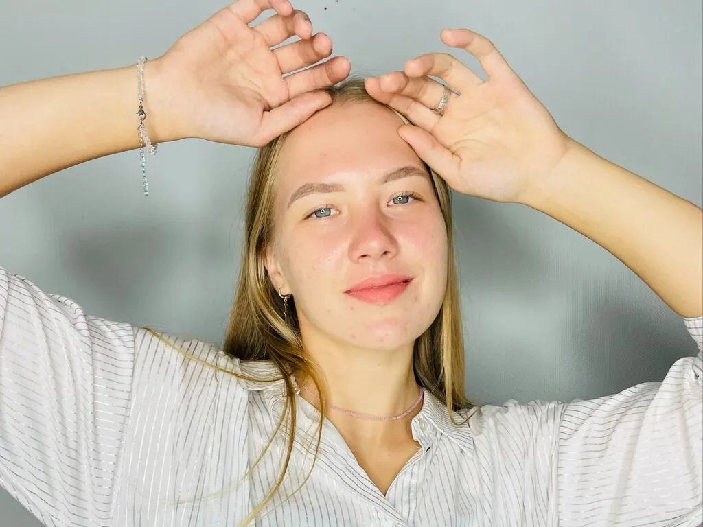 BertaTurro — My dream is to build my own restaurant or cafe, I hope I succeed. I love to cook, I love European cuisine. I love animals, in the future I want to have several dogs.