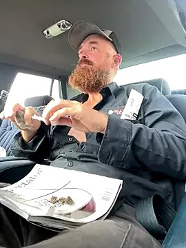 32XRedBeard on StripChat