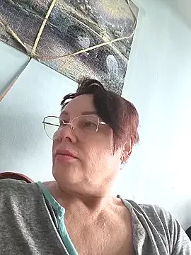 _lady_red_ on StripChat