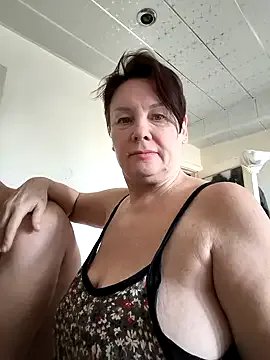 _lady_red_ on StripChat