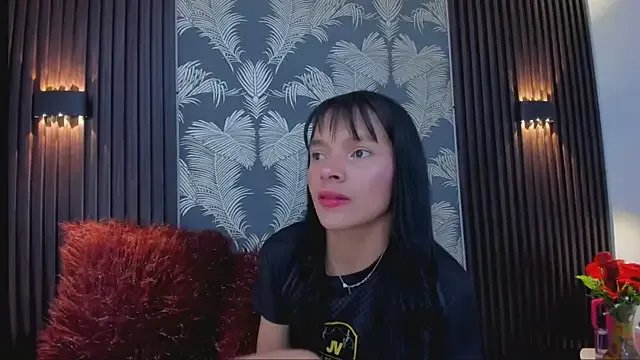 _shantal_smith on StripChat