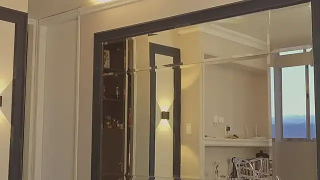 AbrilColls_ on StripChat