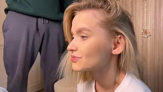 Adelovenick on StripChat