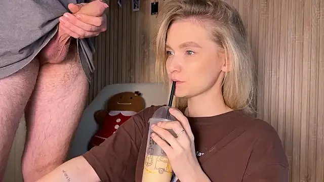 Adelovenick on StripChat