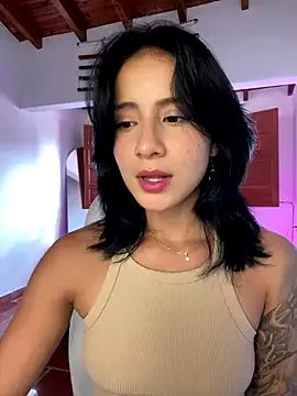 Ale_Lewis on StripChat