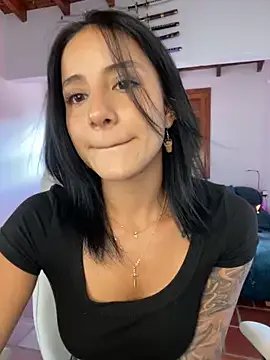 Ale_Lewis on StripChat