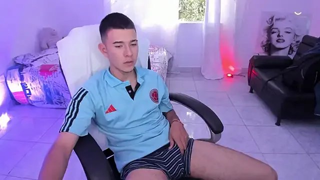 Aleck_Boy on StripChat