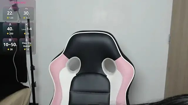 AlejandraScott on StripChat