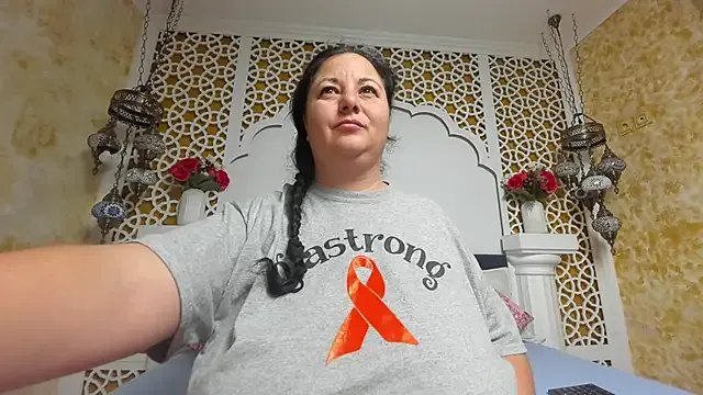 AleshaArabian on StripChat