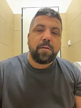 Alexander18edd on StripChat