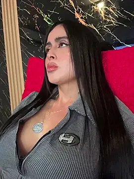 Alexandra_duque on StripChat