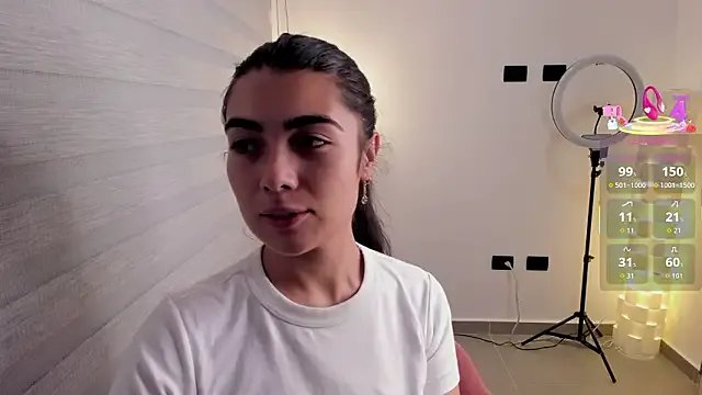 Alexandra_ra — I need orgasm (fuckme daddy):444