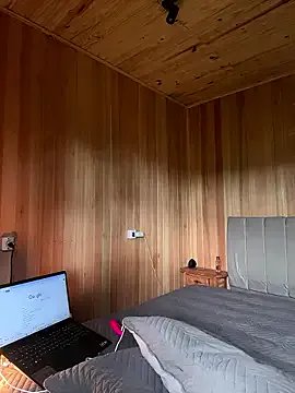 AliceStone19 on StripChat