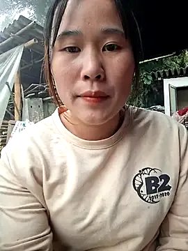 ALIENHR38 on StripChat