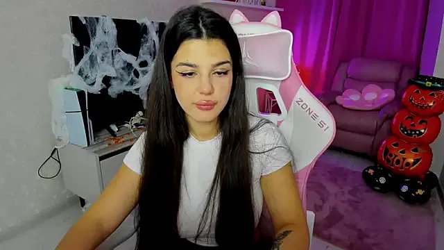 AlluringAriel on StripChat